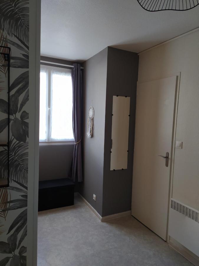 Restaure A 50 M De La